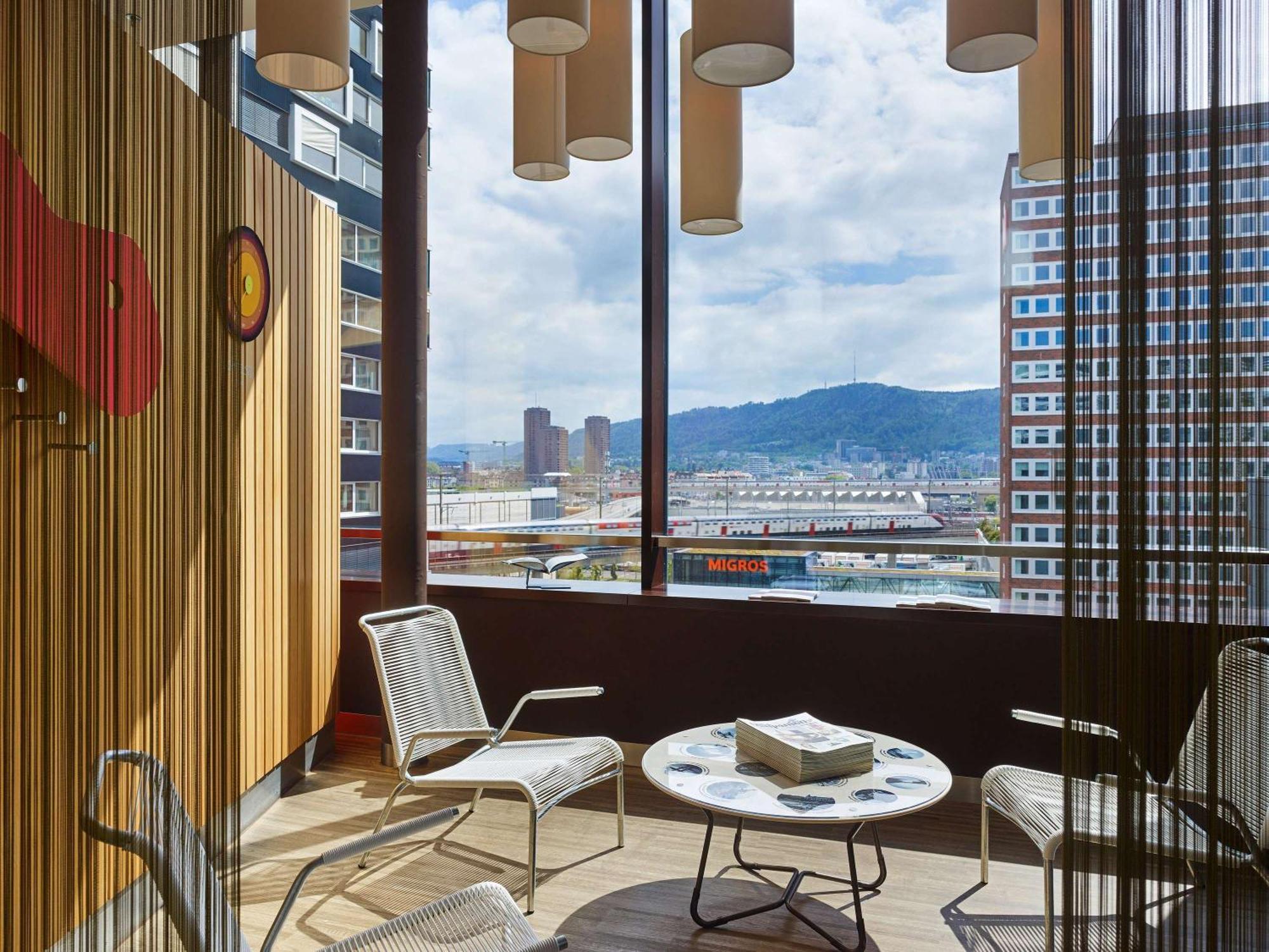 25Hours Hotel Zuerich West Eksteriør billede
